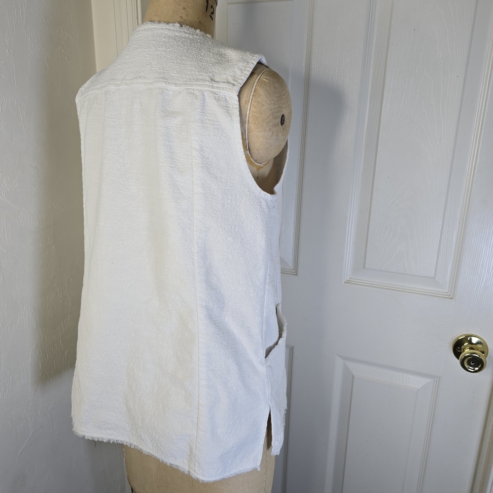White Attyre Womens Fray Edge Sleeveless Pockets Vest 12 - Picture 5 of 8